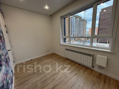 3-комнатная квартира · 59 м² · 2/16 этаж, Ракымжан Кошкарбаев 54 за 46 млн 〒 в Астане, Сарайшык р-н