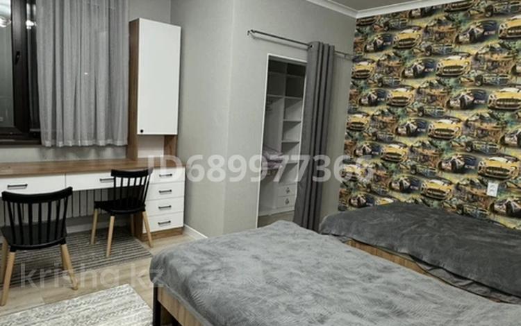 5-комнатная квартира · 210 м² · 1/6 этаж, Кабанбай батыр 1/3 — Каратал возле нового общежития за 95 млн ₸ в Талдыкоргане — фото 2