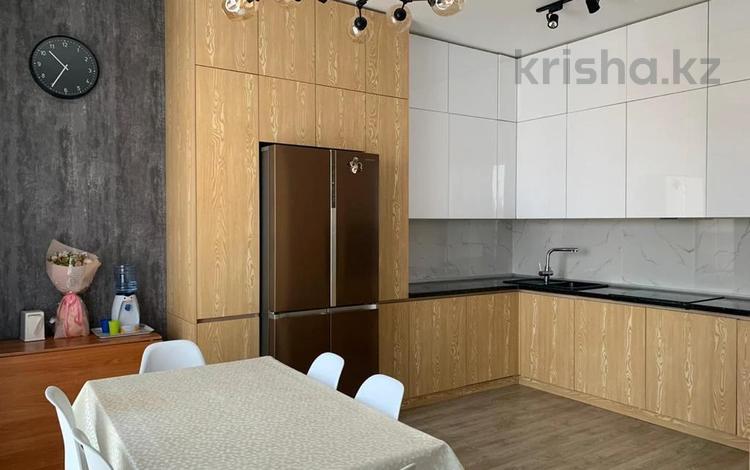2-бөлмелі пәтер · 58 м² · 2/12 қабат, Торайгырова 21/1 — Мустафина, бағасы: 48 млн ₸ в Алматы, Бостандыкский р-н — фото 2