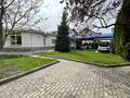 Отдельный дом · 7 комнат · 251.7 м² · 8 сот., мкр Баганашыл, Ст Достык — Ст Мамыр за 150 млн ₸ в Алматы, Бостандыкский р-н