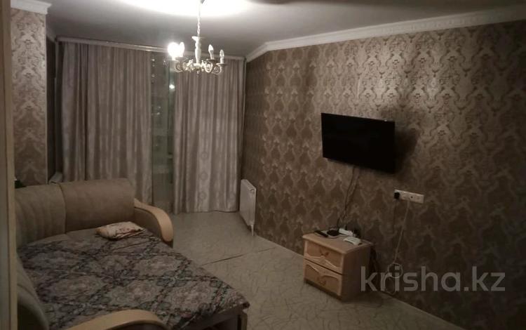 2-комнатная квартира · 90 м² · 14/25 этаж · по часам, мкр 11 112 В за 1 500 〒 в Актобе, мкр 11 — фото 9