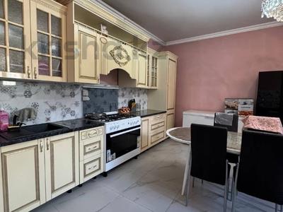 Еркін, білім орталықтары · 180 м², бағасы: 300 000 ₸ в Караганде, Казыбек би р-н