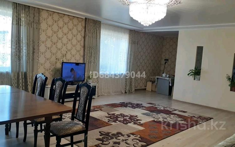 Отдельный дом · 3 комнаты · 118 м² · 10 сот., 23 мкр. Часникова 40 за 25 млн 〒 в Усть-Каменогорске — фото 8