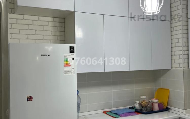 2-бөлмелі пәтер · 54.4 м² · 5/5 қабат, 19-й мкр 38, бағасы: 18 млн ₸ в Актау — фото 2