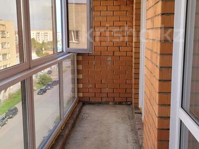 2-комнатная квартира · 63 м² · 5/5 этаж, Алтынсарина за 27.4 млн 〒 в Петропавловске