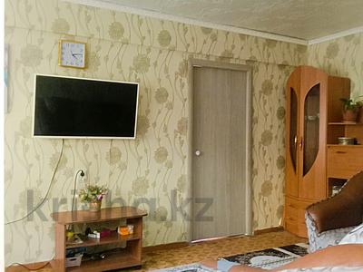 3-комнатная квартира, 56 м², 2/6 этаж, Островского 4 за 15.6 млн 〒 в Усть-Каменогорске