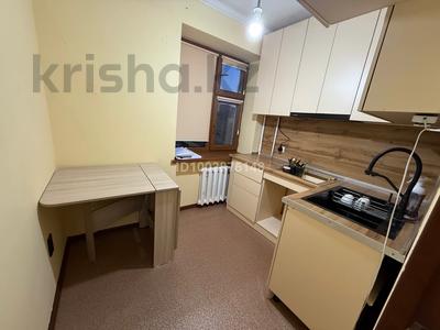 3-комнатная квартира · 50 м² · 3/5 этаж, мкр Центральный, Валиханова 9 А за 22 млн 〒 в Атырау