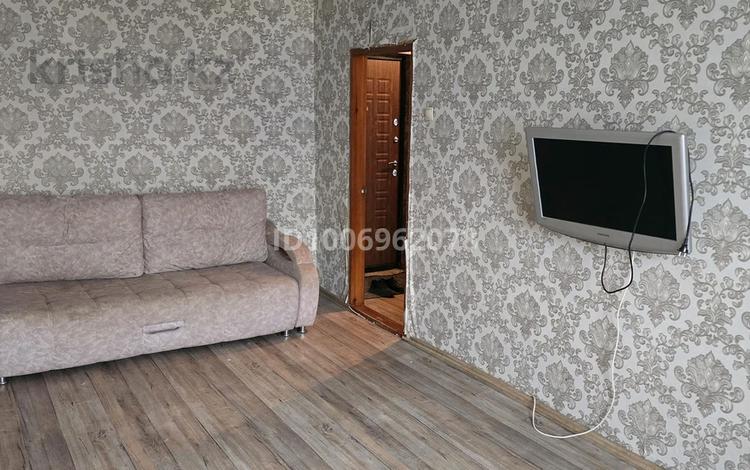 2-комнатная квартира · 50 м² · 3/5 этаж, мкр. Алтын орда, Санкибай Батыра 175 за 130 000 ₸ в Актобе — фото 2