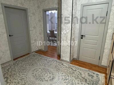 3-комнатная квартира · 90 м², 30-й мкр, 30-ш/а. 168 — Олжа арты за 25 млн ₸ в Актау