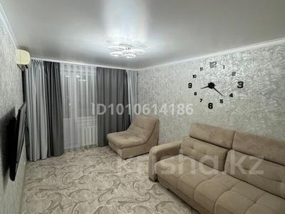 2-комнатная квартира · 50 м² · 9/9 этаж, Ауэзова 81А — 8 школа за 160 000 〒 в Аксу