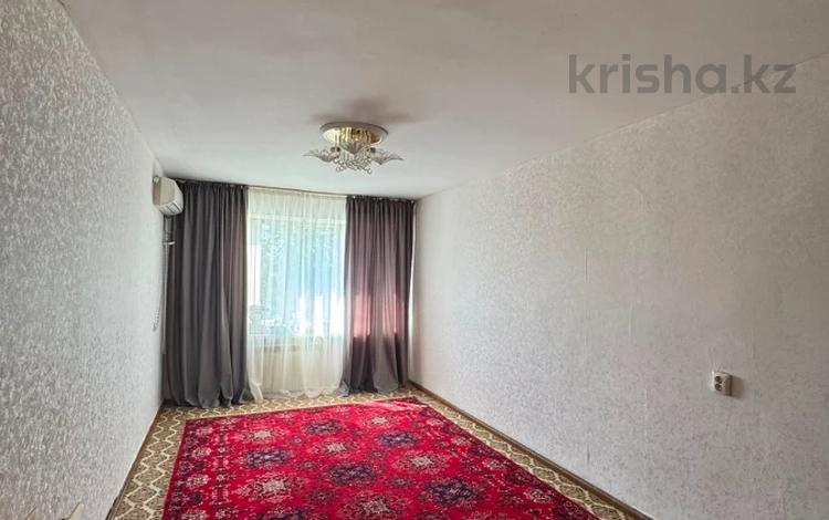 2-бөлмелі пәтер · 51 м² · 5/5 қабат, 2 ш/а., Братьев Жубановых, бағасы: 13.7 млн ₸ в Актобе, мкр 8 — фото 2