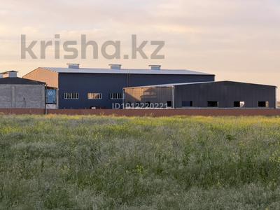 Промбаза · 3.3 га, Елтай ауылы-Каратобе 2089 б за 600 млн ₸ в Ельтае