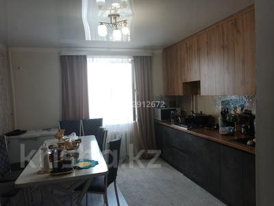 2-бөлмелі пәтер · 80 м² · 8/10 қабат, Набережная 87, бағасы: 18.8 млн ₸ в Актобе