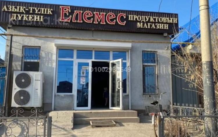 Свободное назначение, магазины и бутики · 105 м² за 300 000 ₸ в Атырау — фото 2