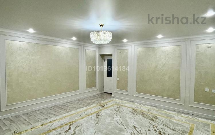 3-комнатная квартира · 85 м² · 5/5 этаж, мкр Нурсат — Медина кафесі, Фатима баня за 250 000 ₸ в Шымкенте, Каратауский р-н — фото 2