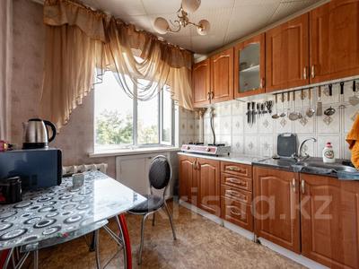 3-комнатная квартира · 55.5 м² · 5/5 этаж, Ауэзова 44 за 19.9 млн ₸ в Астане, Сарыарка р-н