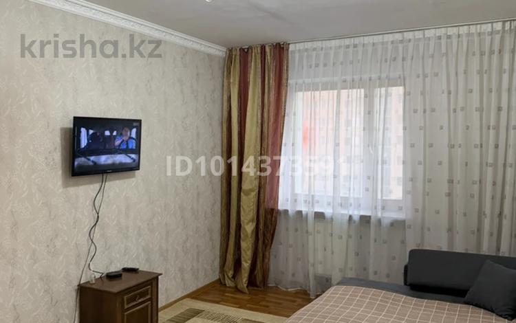 1-бөлмелі пәтер · 38 м² · 9/10 қабат, Сарыарка 43 — Московская, бағасы: 10 000 ₸ в Астане, Сарыарка р-н — фото 2