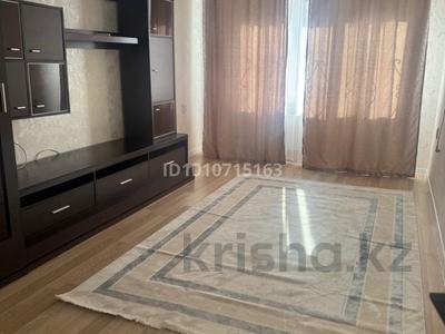 2-бөлмелі пәтер · 47 м² · 1/5 қабат, мкр 5, Есет батыра 77 — Акимат,дом ветеранов, бағасы: 180 000 〒 в Актобе