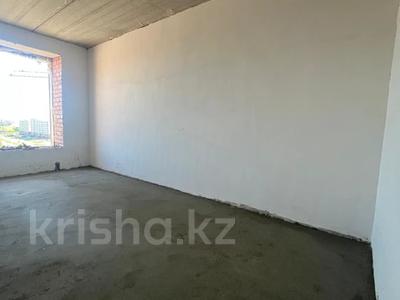 3-комнатная квартира · 79 м² · 8/9 этаж, Назарбаева пр-т 233 — Назарбаева пр-т за 40 млн 〒 в Костанае