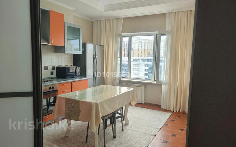 2-бөлмелі пәтер · 76 м² · 9/9 қабат, Иманова 18/2, бағасы: 320 000 ₸ в Астане, р-н Байконур — фото 2