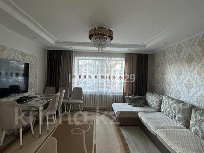 4-бөлмелі пәтер · 80 м² · 1/5 қабат, Докучаева — За ТД «Коктем» остановка Глинки, Народная, бағасы: 35.5 млн ₸ в Семее