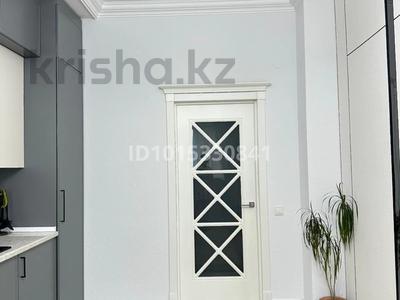 3-комнатная квартира · 103 м² · 9/9 этаж, мкр Нурсат 80 — Магнум.мектептер баня парк сейітжанов мешіті за 62 млн ₸ в Шымкенте, Каратауский р-н