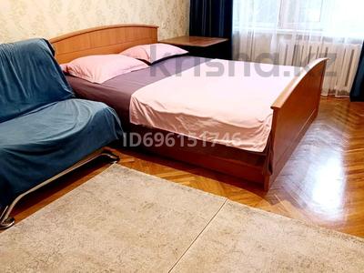 1-бөлмелі пәтер · 33 м² · 1/5 қабат, мкр Орбита-1 — Навои Бержана, бағасы: 10 000 ₸ в Алматы, Бостандыкский р-н