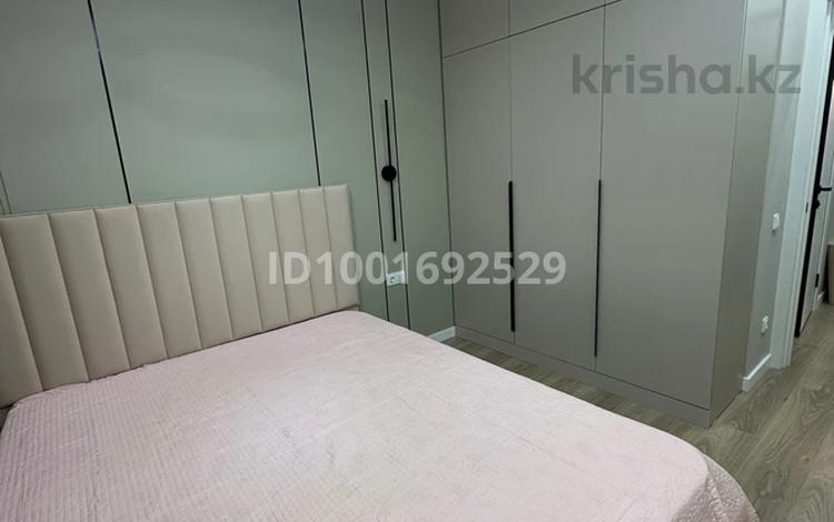 2-комнатная квартира · 40.1 м² · 6/7 этаж, Халиуллина 196/17 за 280 000 ₸ в Алматы, Медеуский р-н — фото 2