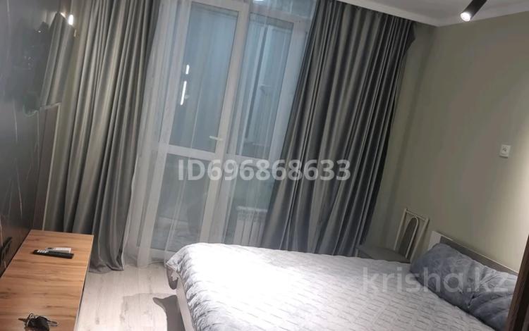 1-комнатная квартира · 35 м² · 8/10 этаж, Толе би 285/8 за 15 000 ₸ в Алматы, Ауэзовский р-н — фото 2