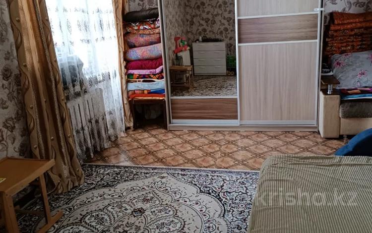 3-бөлмелі пәтер, 63.1 м², 5/5 қабат, Абая, бағасы: 17 млн 〒 в Костанае — фото 3