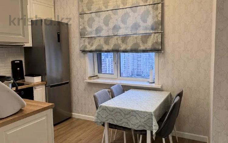 3-комнатная квартира · 74 м² · 12/19 этаж, Шахтеров 52Б за 40.5 млн ₸ в Караганде — фото 11