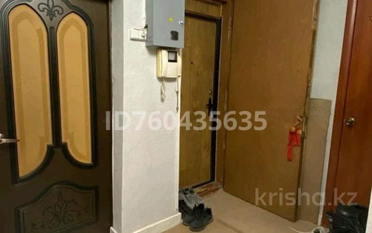 3-бөлмелі пәтер · 63 м² · 3/3 қабат, Старый город 14 — 8 марта дом 14, бағасы: 17 млн ₸ в Актобе — фото 16