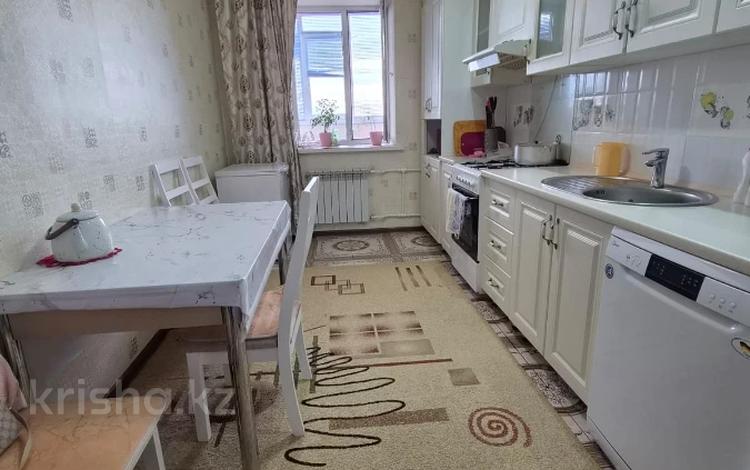 2-комнатная квартира · 71 м² · 8/10 этаж, мкр Болашак, Бокенбай батыра за 19.8 млн ₸ в Актобе — фото 4