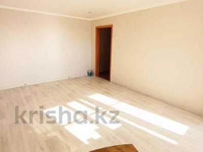 2-комнатная квартира · 52.6 м² · 6/10 этаж, Горького 35 за 23.5 млн 〒 в Павлодаре