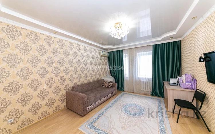 2-комнатная квартира, 64 м², 2/9 этаж, Б. Момышулы 10/2 — момышулы-сатпаева , ТД Рахмет