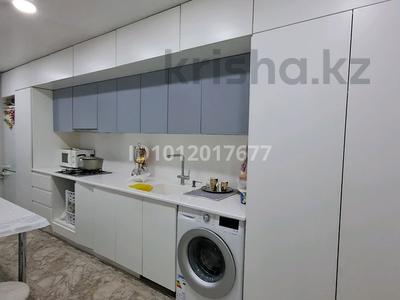 4-бөлмелі пәтер · 82 м² · 3/6 қабат, Бр.Жубановых 200, бағасы: 24 млн ₸ в Актобе
