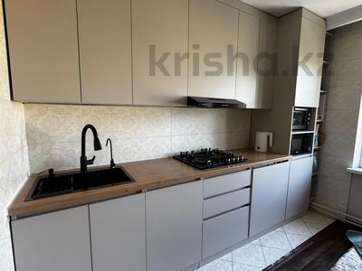 3-бөлмелі пәтер · 76 м² · 5/5 қабат, Мамыр-7 ш/а. 8 — Момышулы, бағасы: 48 млн ₸ в Алматы, Ауэзовский р-н