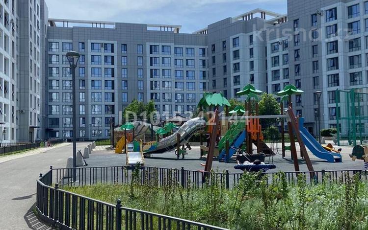 2-комнатная квартира · 60 м² · 6/10 этаж, Абикен Бектуров 3 за 300 000 ₸ в Астане, Есильский р-н — фото 2