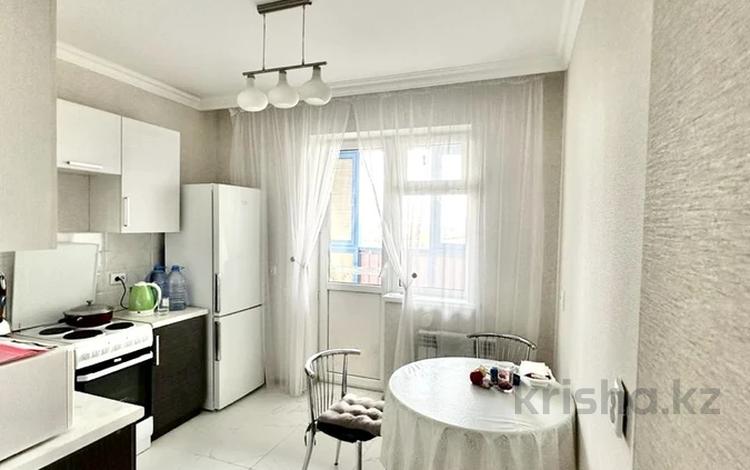 1-комнатная квартира · 42 м² · 11/22 этаж, Александр Бараев 18/1 за 230 000 ₸ в Астане, р-н Байконур — фото 7