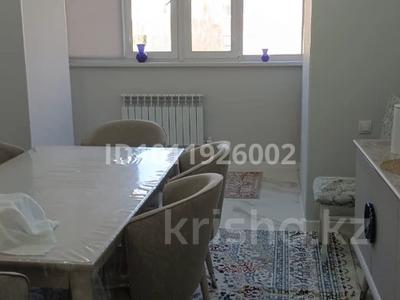 3-комнатная квартира · 120 м² · 3/5 этаж, просп. Санкибай Батыра за 50 млн ₸ в Актобе