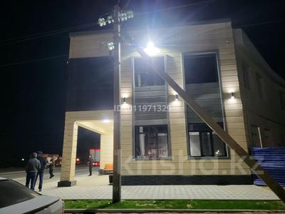 Свободное назначение, магазины и бутики, общепит · 1300 м² за 280 млн ₸ в Актау