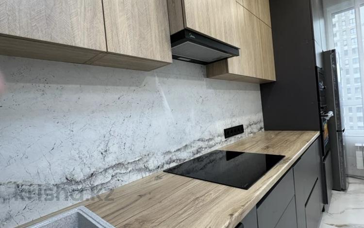 2-бөлмелі пәтер · 50 м² · 7/14 қабат, Утеген батыра 11/1, бағасы: 380 000 ₸ в Алматы, Ауэзовский р-н — фото 2