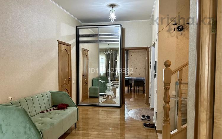 4-бөлмелі пәтер · 170.4 м² · 5/8 қабат, Кабанбай Батыра 13, бағасы: 120 млн ₸ в Астане, Нура р-н — фото 2