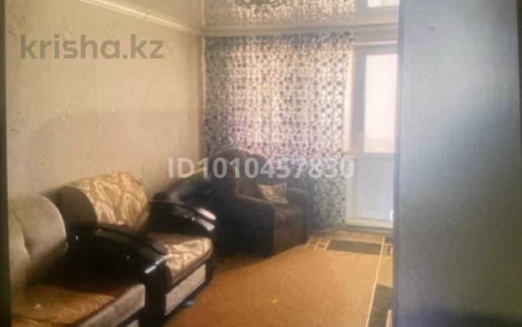 2-бөлмелі пәтер · 70 м² · 5/5 қабат, 11 микрорайон 12 — Возле 3 школы, бағасы: 8 млн ₸ в Житикаре — фото 2