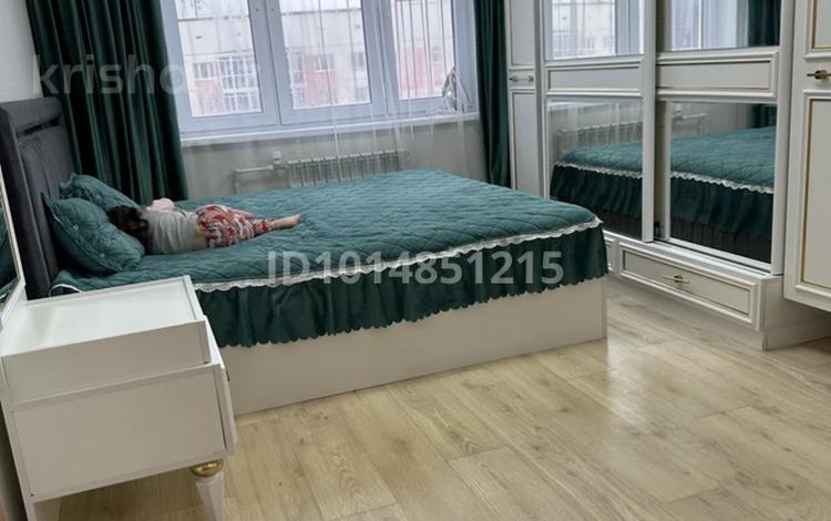 2-комнатная квартира · 61.4 м² · 9/9 этаж, мкр. Зачаганск пгт — алтындар, социальный супермаркет. 47,10школа за 18.5 млн ₸ в Уральске — фото 2