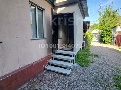 3-комнатная квартира · 87 м² · 1/1 этаж, Есенова — Уг. ул. шаврова за 290 000 ₸ в Алматы, Жетысуский р-н