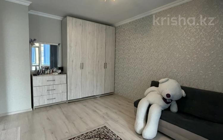 1-комнатная квартира · 35 м² · 8/12 этаж, Бокейхана 42 за 27.5 млн ₸ в Астане, Есильский р-н — фото 2