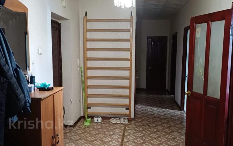 3-бөлмелі пәтер · 106 м² · 3/6 қабат, Ауезова 22 — Сейфуллина, бағасы: 60 млн ₸ в Астане, Сарыарка р-н — фото 2