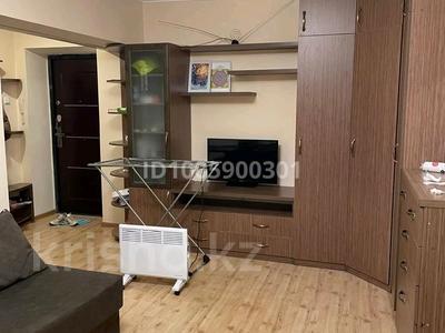 1-бөлмелі пәтер · 30 м² · 2/4 қабат, Самал-3 ш/а., Елебекова 27, бағасы: 300 000 ₸ в Алматы, Медеуский р-н