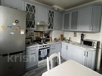 2-комнатная квартира · 60 м² · 5/12 этаж, Сауран 3/1 за 300 000 ₸ в Астане, Есильский р-н